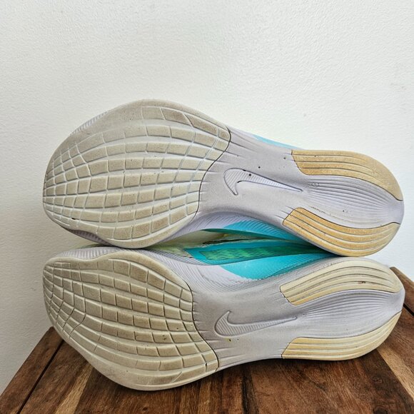 Nike Zoom Fly 4 Barely Volt Dynamic Turquoise Running Shoes Womens Size 8 Active - Picture 6 of 9